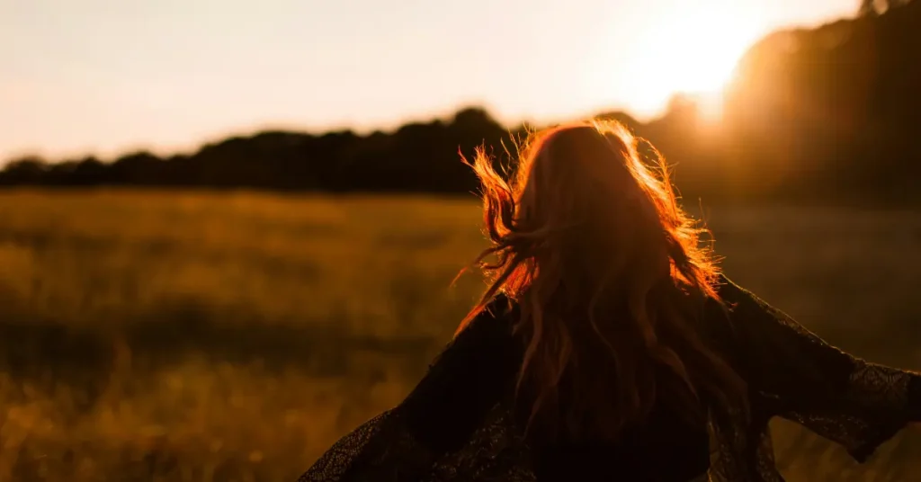 5 Crucial Factors For Living A Happy Life, According To Carl Jung 