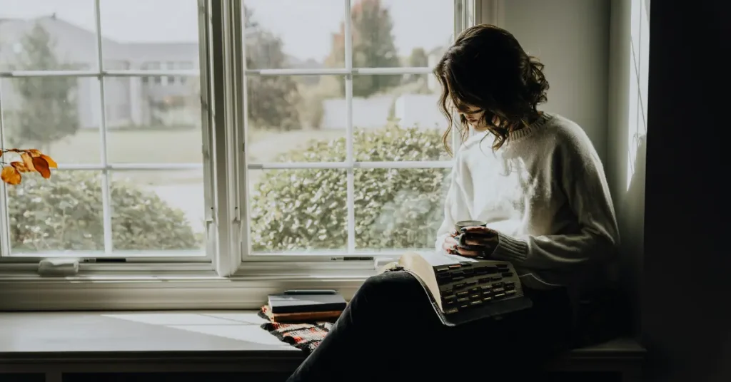 5 Little Things That You’ll Only Understand If You Are A Communicative Introvert