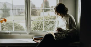 5 Little Things That You’ll Only Understand If You Are A Communicative Introvert