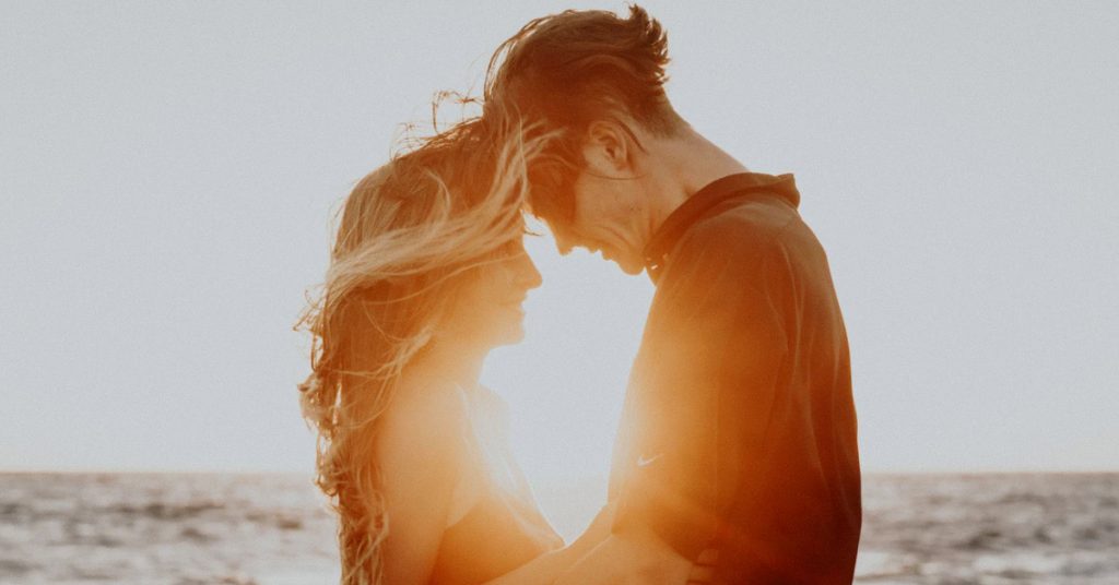 8 Clear Signs From The Universe That Love Is Coming