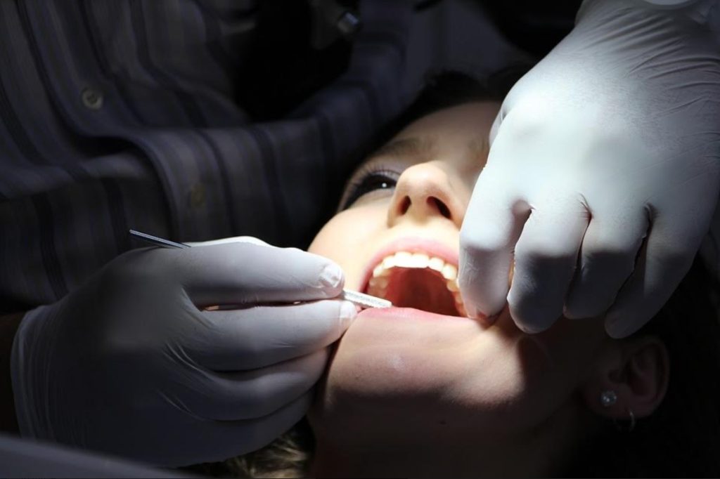 How to avoid dental problems?