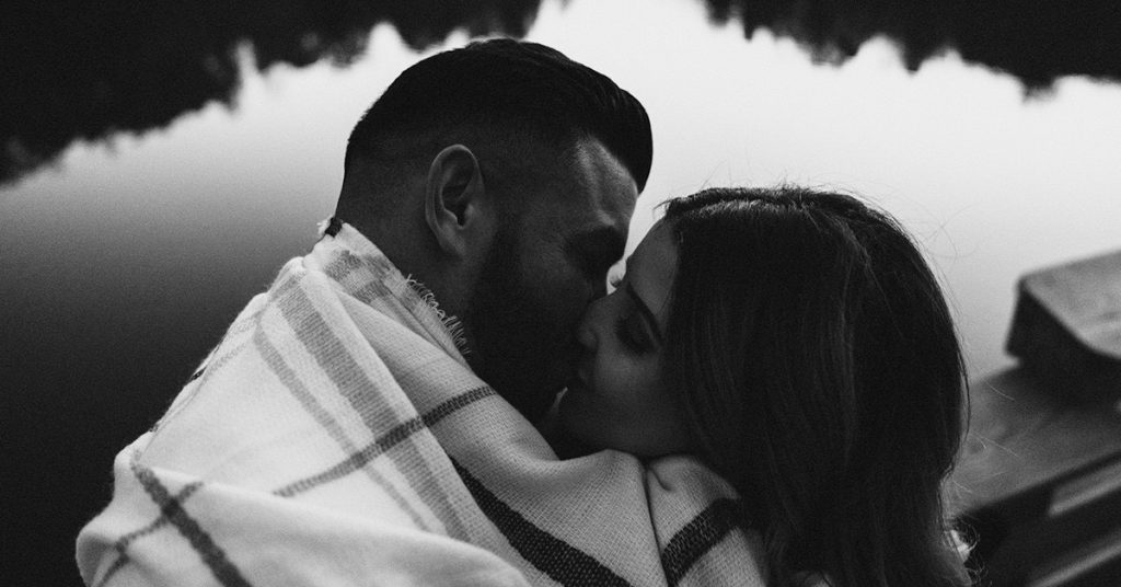 Stay Single Until You Find Someone Good – A Man Who Will Do These 8 Things!