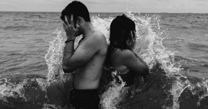 8 Red Flags That You Are In A Relationship That Cannot Be Saved