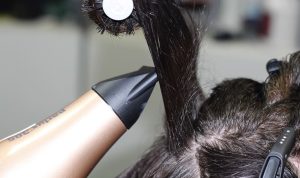 Picking the Best Quality Hair Dryers and Using Them Securely 