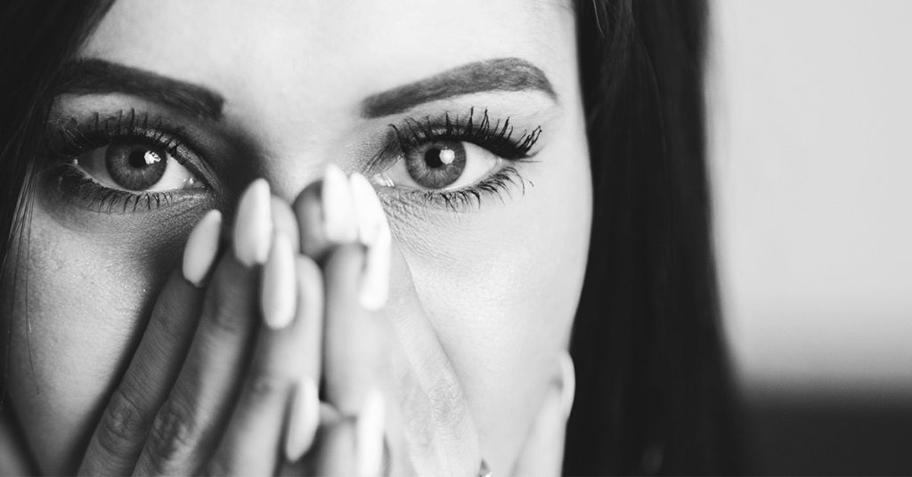 8 Brutally Painful Life-Truths That Everyone Forgets Until It’s Too Late