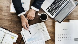 Using VOIP Services to Expand Your Business by Tom Senkus