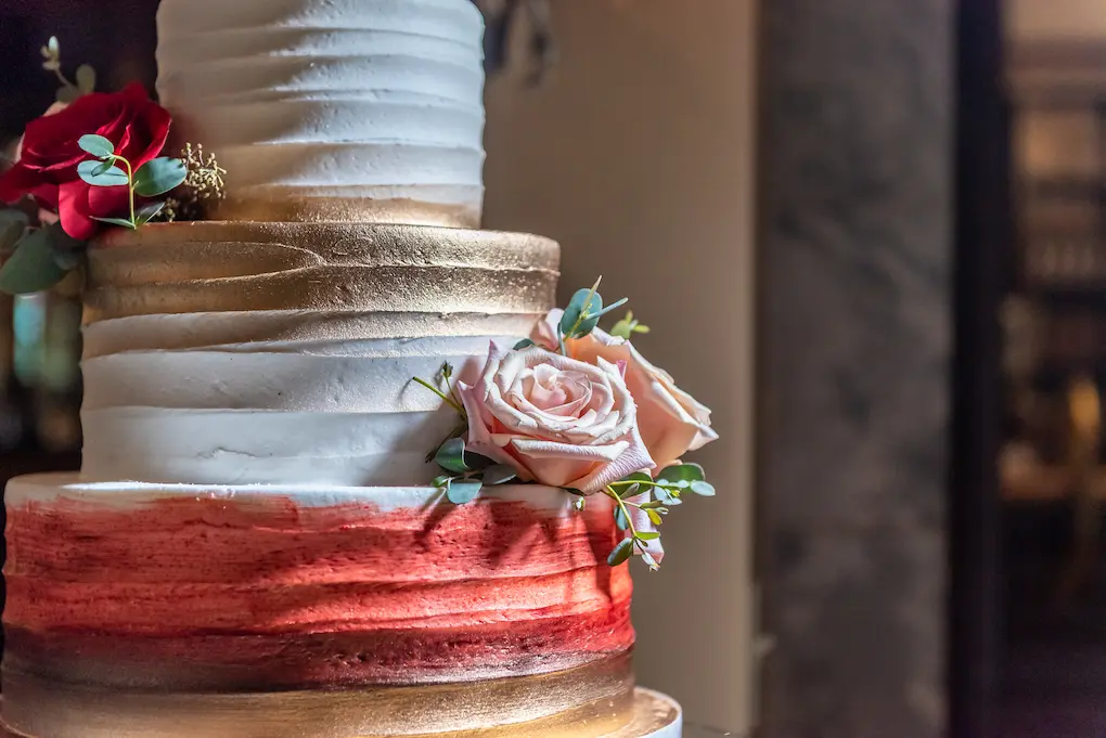 6 Wedding Cake Flavours That Can Leave Your Taste Buds In Awe