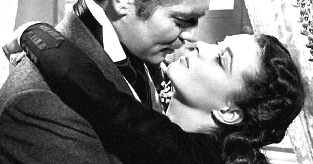 I’m An Independent And Modern Woman, But I’ll Always Appreciate These 10 Old-Fashioned Dating Habits