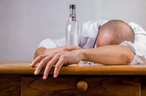 5 Tips for Helping a Loved One Struggling With Alcoholism