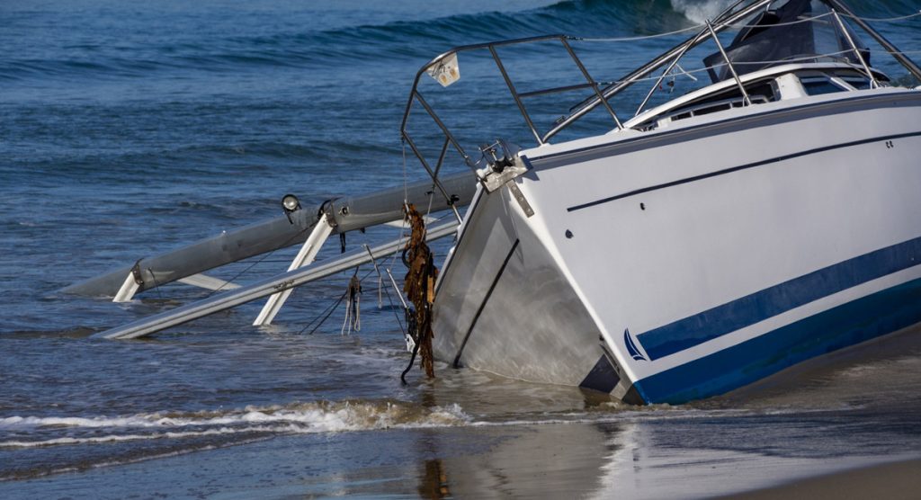 What You Should Do Immediately After a Boat Accident
