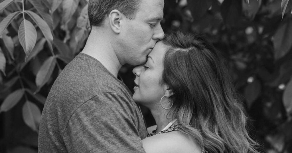 You Deserve To Be With Someone Who Knows Your Worth