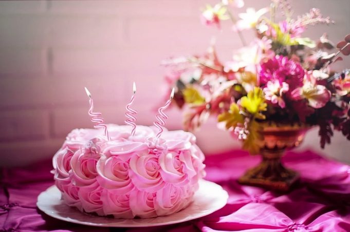 A History Of Celebration - How The Birthday Tradition Began - Curious ...