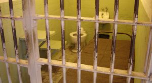 How to Stay Positive in Prison: Four Important Tips