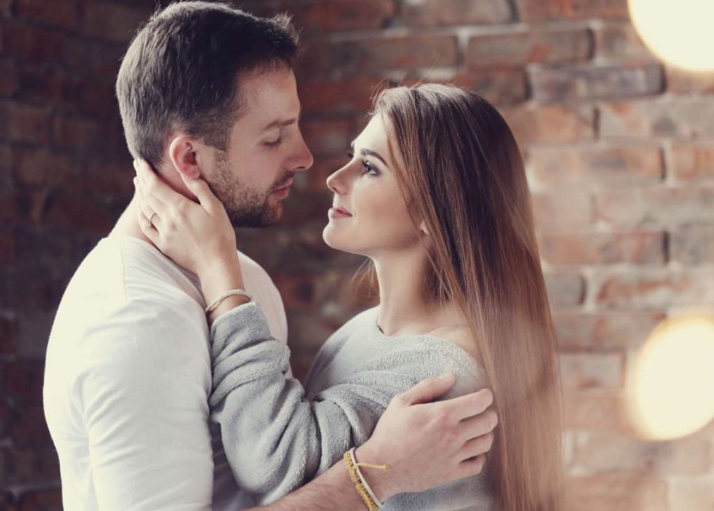 Top 6 Websites to Get Relationship Advice in 2022