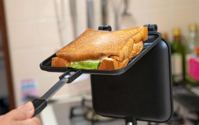 Pie Iron Sandwich Maker