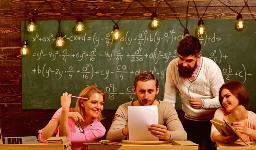 Leveraging the Benefits of Collaborative Learning for Success in IB Math HL