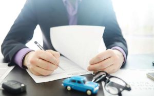 Exploring The Benefits Of Working With An Accident Attorney: Easy Guide
