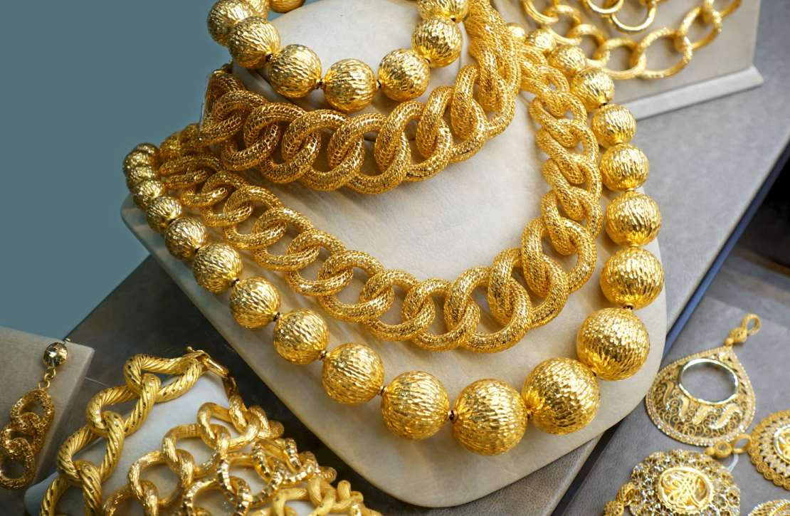 Gold Antique Jewelry