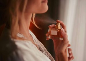 Unveiling the Influence of Perfume on the Human Brain