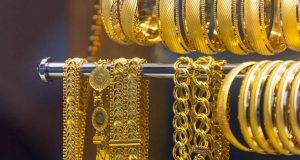 jewelry-vintage-buying-tips