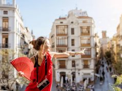 Nomadic Living in Spanish Cities - The Art of Roaming and Remote Work