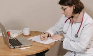 Why Healthcare Feels Different When Doctors Call the Shots