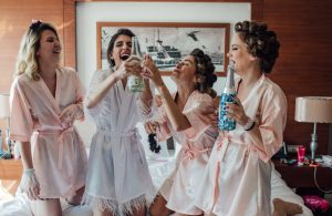 8 Tips on How to Unwind and Bond with Your Bridal Party at Medspa Clinics