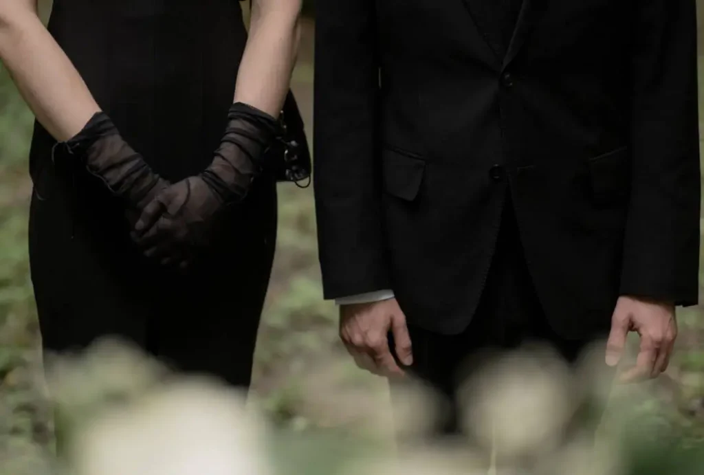 Why More People are Choosing Cremation Over Burial