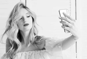 The Crucial Connection Between Social Media and Self-Esteem