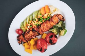 The Role of Nutrition and Lifestyle Factors in Brain Injury Recovery