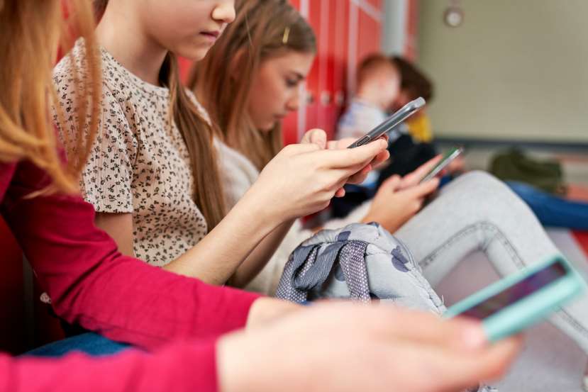 Brain Power Wellness Reviews The New York City Schools Cellphone Ban