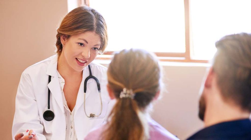 Comprehensive Guide to the Family Nurse Practitioner (FNP) Track in MSN Programs