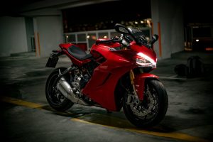 Motorcycle Red Light Laws and When Riders Can Legally Proceed