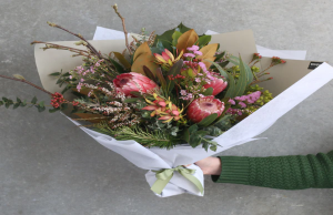 4 Interesting Reasons Why Giving Flowers is Still Trendy in 2026