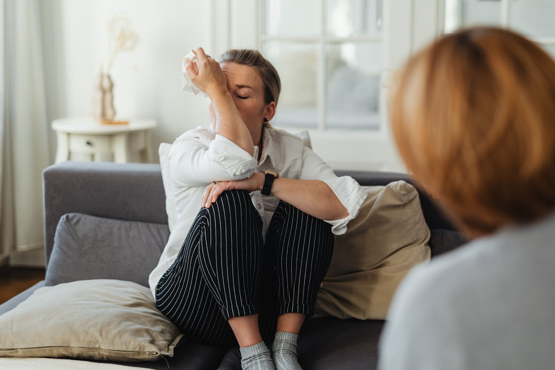 De verbinding tussen geest en lichaam: waarom fysieke verwondingen vaak emotionele verwondingen veroorzaken