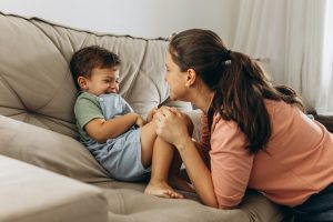 7 Ways To Encourage Your Toddler To Talk